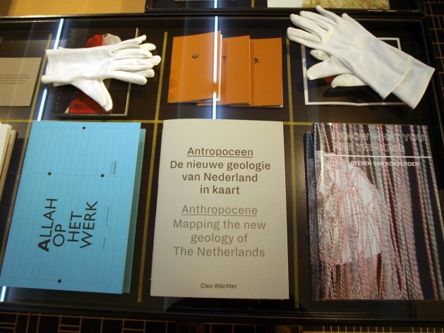 Books by Hans Bracke, Cleo Wächter and Steven van Koeverden